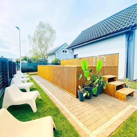 Domki Nord Breeze Z Podgrzewanym Basenem I Jacuzzi Wladyslawowo Exterior photo