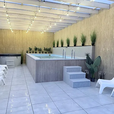 Domki Nord Breeze Z Podgrzewanym Basenem I Jacuzzi Wladyslawowo Exterior photo