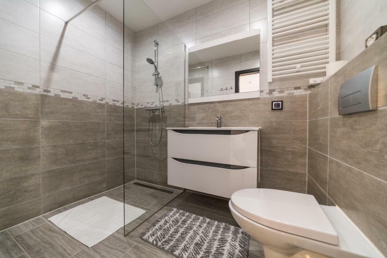 Nord Breeze Z Podgrzewanym Basenem I Jacuzzi